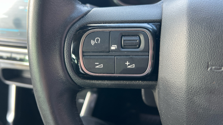 Citroen C3 Aircross 1.2 PureTech 110 Shine 5dr Petrol Hatchback